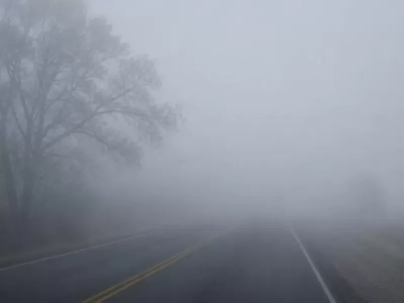 Defensa Civil advierte sobre la presencia de bancos de niebla en toda la provincia