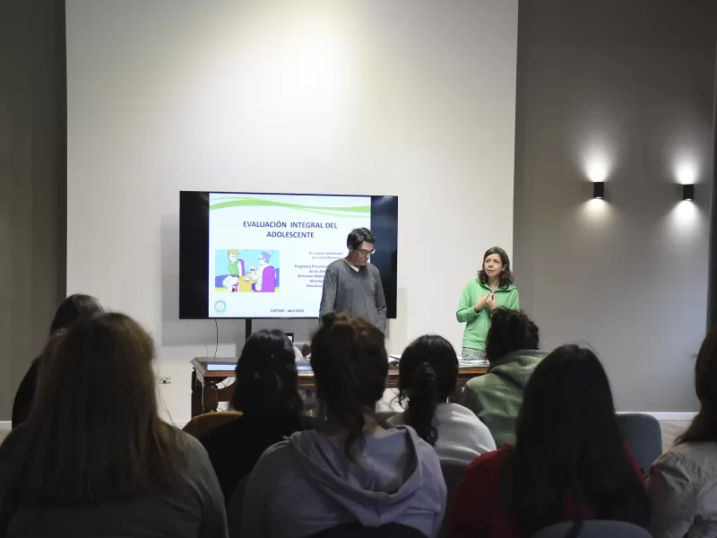 Salud y Copnaf coordinan acciones para fortalecer atención de adolescentes en residencias
