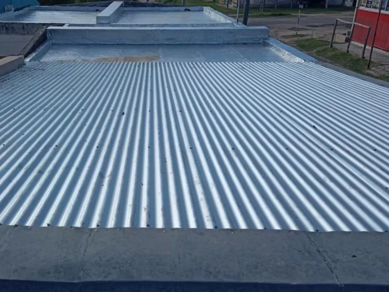 Se hicieron obras para resolver filtraciones y mejoras edilicias en escuela de Victoria