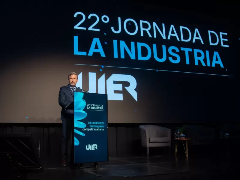 Frigerio particip&oacute; de la Jornada de la Industria y destac&oacute; el trabajo conjunto para fortalecer la competitividad