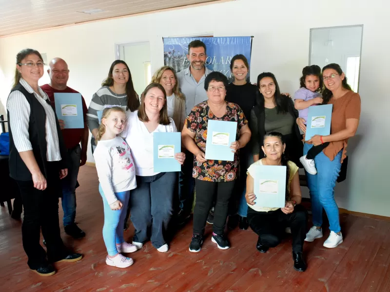 Desarrollo Humano acompa&ntilde;&oacute; a emprendedores con la entrega de microcr&eacute;ditos en El Solar