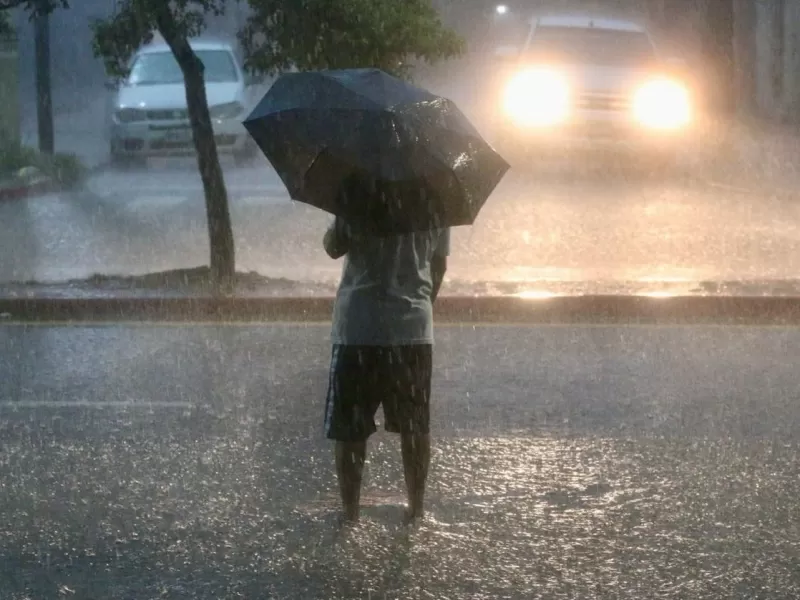 Emitieron alerta amarilla por lluvias y tormentas en la zona centro norte de la provincia