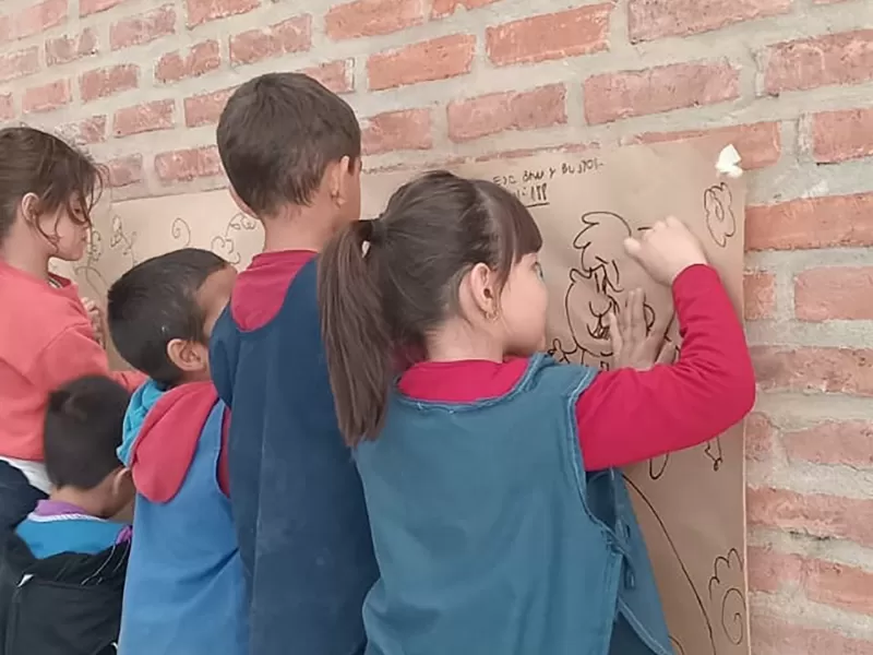 Jardines de Paraná participaron de una jornada basada en obras de artistas argentinos
