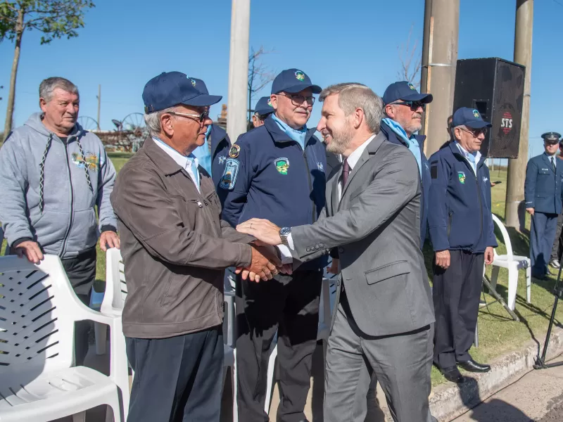 Frigerio particip&oacute; del homenaje a la gesta de Malvinas en Aldea Spatzenkutter