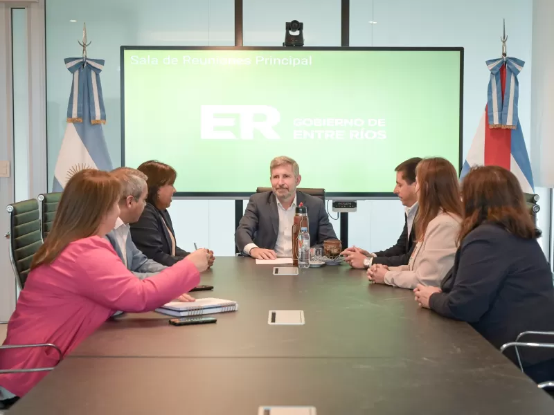 Frigerio se reuni&oacute; con el Foro de Concejales de Juntos por Entre R&iacute;os