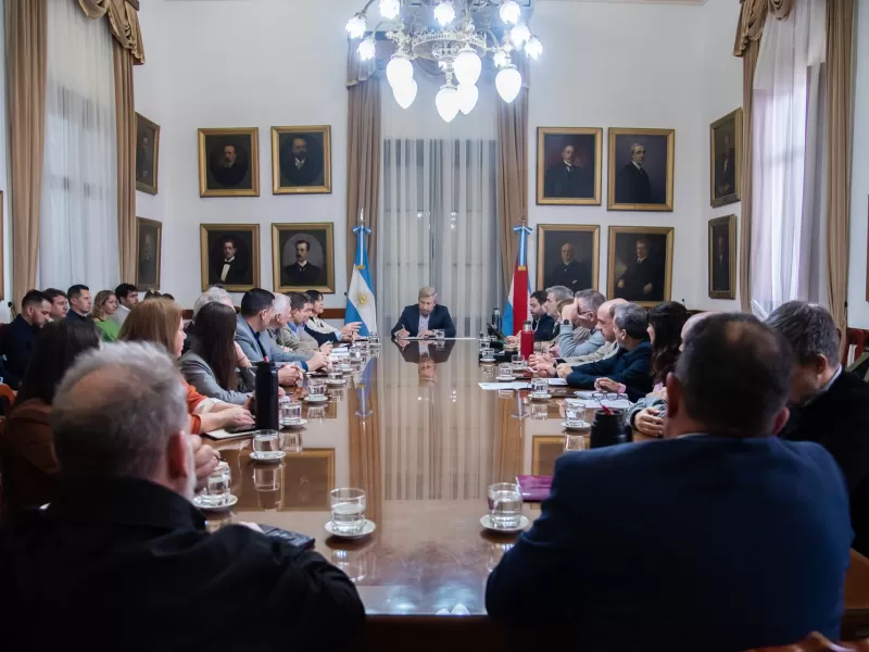 Frigerio encabez&oacute; una reuni&oacute;n de gabinete para coordinar acciones preventivas ante el fen&oacute;meno de El Ni&ntilde;o