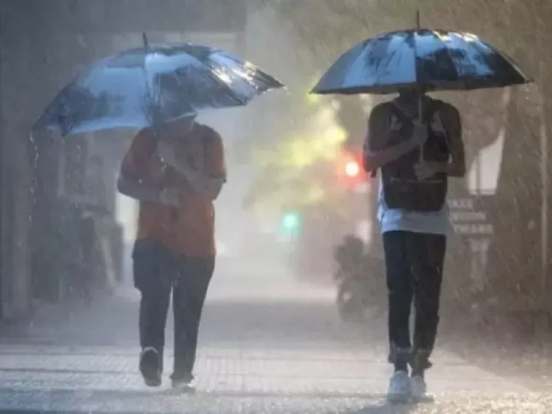 Renuevan alerta naranja por tormentas y vientos para este jueves