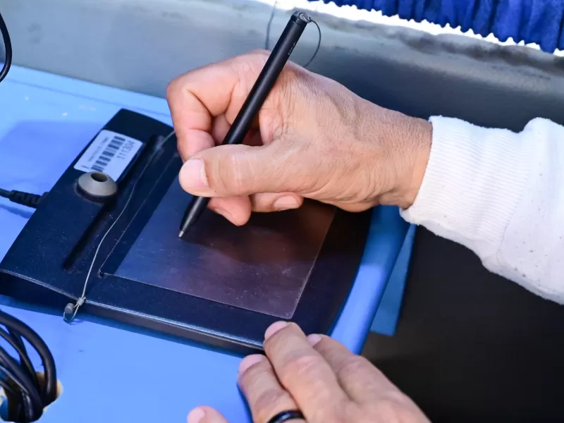 Renaper habilitó nuevas vías para verificar pasaportes defectuosos