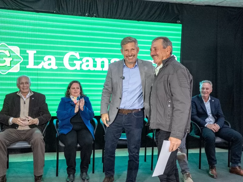El Gobierno provincial entregó certificados de financiamiento por 1.000 millones de pesos a productores