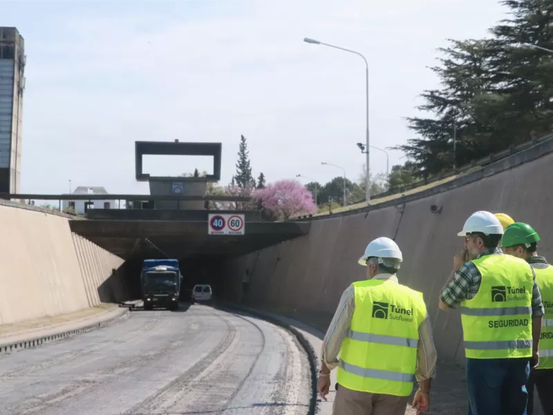 Comenzó la obra de repavimentación y mejoras de banquinas en los accesos al túnel subfluvial