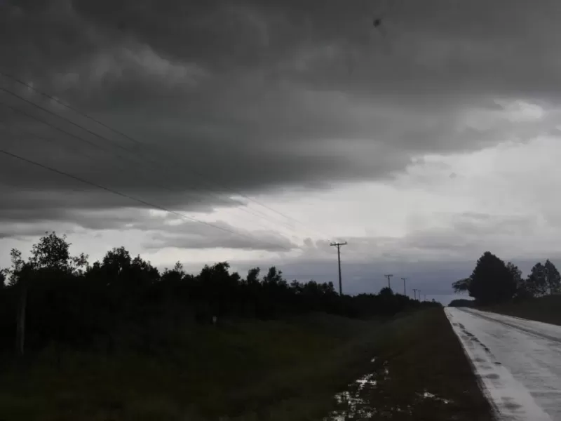 Rige un alerta amarilla por tormentas para toda la provincia