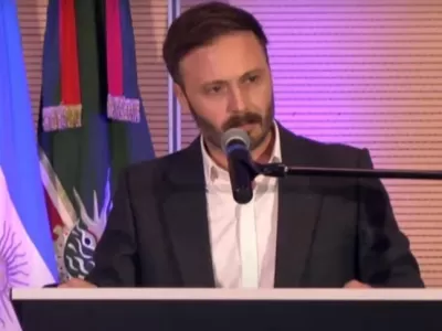 Esc&aacute;ndalo en Concordia: denuncian un "esquema de fraude" por jubilaciones VIP en la gesti&oacute;n de Azcu&eacute;