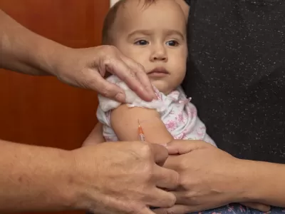 La Provincia recibi&oacute; 16.000 dosis para reforzar la vacunaci&oacute;n contra el sarampi&oacute;n