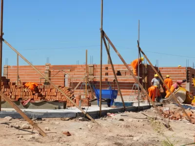 Avanzan 48 viviendas en San Salvador con financiamiento provincial