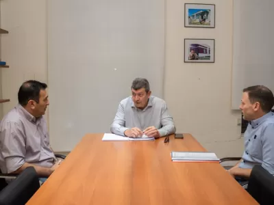 El IAPV fortalece el trabajo conjunto con Colonia Ayu&iacute; y Santa Ana