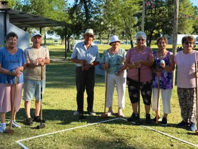 Adultos mayores disfrutan de las Acciones de Verano en Maci&aacute;