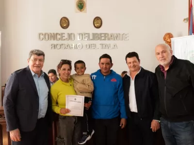 Familias de Rosario del Tala contar&aacute;n con las escrituras de sus viviendas sociales