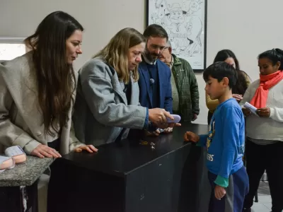 M&aacute;s de 380 anteojos fueron entregados en Concordia