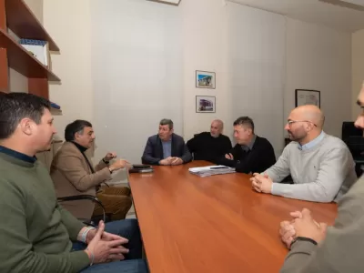 El IAPV y municipios del departamento Uruguay fortalecen el trabajo conjunto para proyectos de viviendas