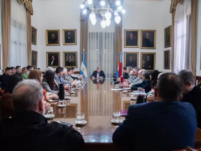 Frigerio encabez&oacute; una reuni&oacute;n de gabinete para coordinar acciones preventivas ante el fen&oacute;meno de El Ni&ntilde;o