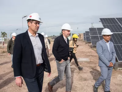 Frigerio inaugur&oacute; en Arroyo Bar&uacute; un parque solar con una inversi&oacute;n de 600 millones de pesos