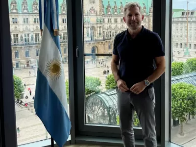 En su visita al Puerto de Hamburgo, Frigerio impuls&oacute; la agenda exportadora y log&iacute;stica de Entre R&iacute;os
