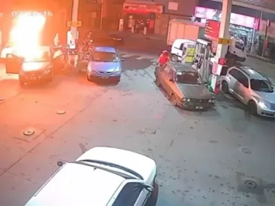 Explosión en estación de servicio de Concepción del Uruguay: se evitó una tragedia