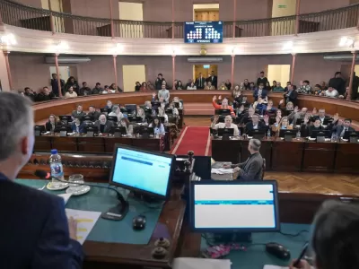 Con amplio respaldo legislativo, Diputados convirti&oacute; en ley la reforma previsional impulsada por el Gobierno provincial
